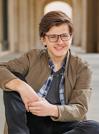 Ethan-4004
