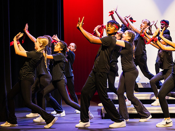 Vivave Spring Stage-6675
