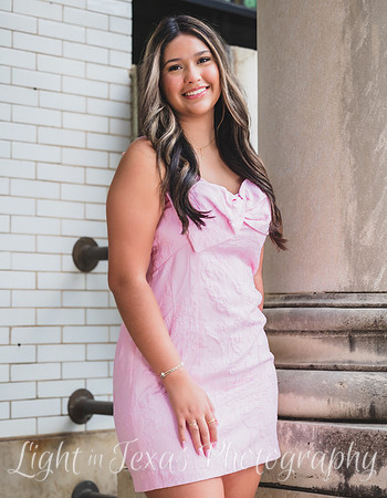 Olivia-7830-