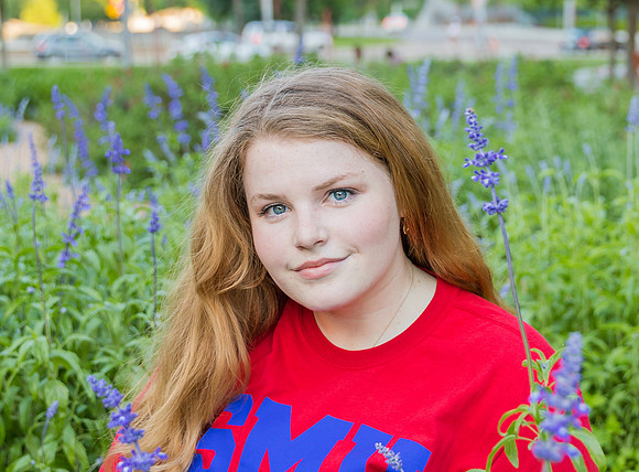 Becca-9252