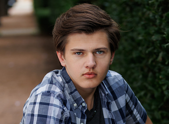 Ethan-3876