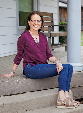 Cynthia - 8393-