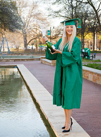 2021_March Alexis _L7A7576