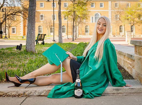 2021_March Alexis _L7A7540