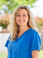 Paula Headshot-9546-