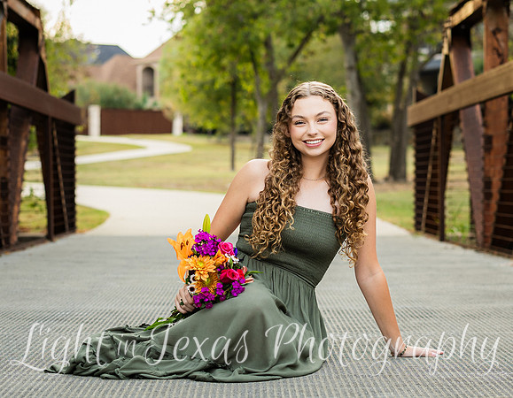 Megan-0023-