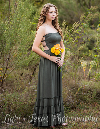 Megan-945-