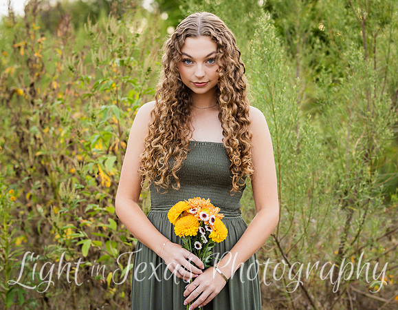Megan-0039