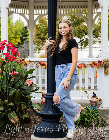 Megan-0473