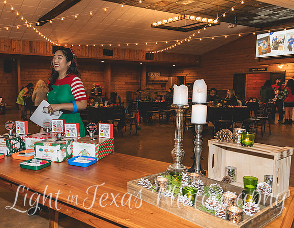 Phillips Christmas Party-5115
