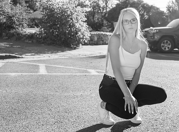 Brooke Bayfield-3554-B&W
