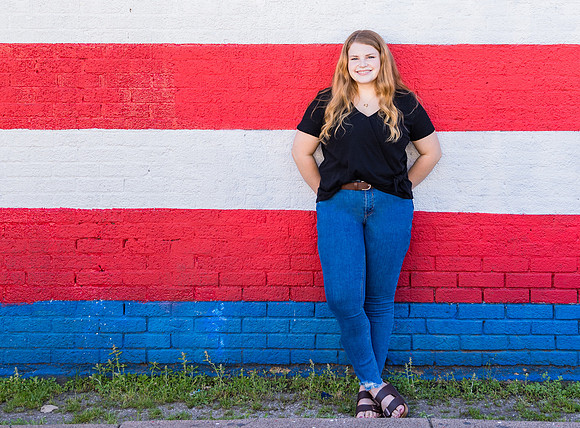 Becca-8848
