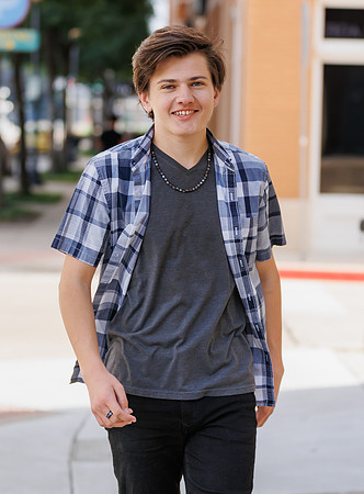 Ethan-3776