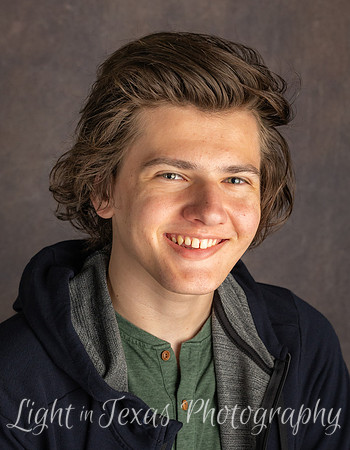 Ethan-4021