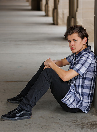Ethan-4036