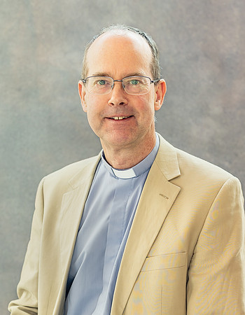 Rev. Andrew Symes-1269
