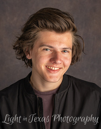 Ethan-4035