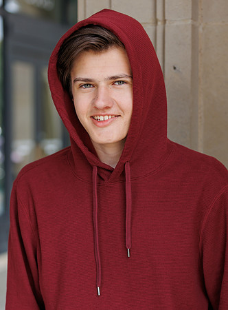 Ethan-4098