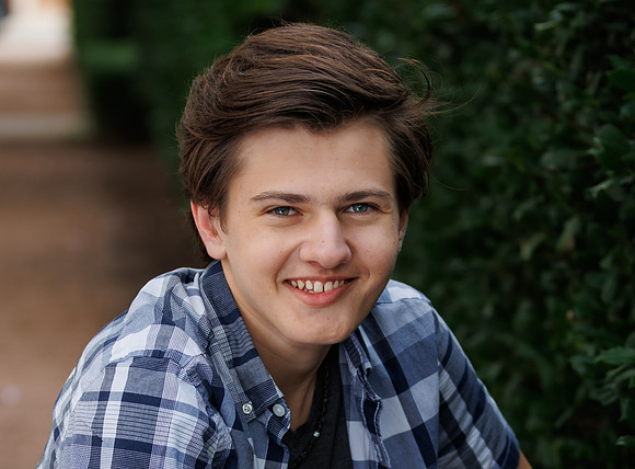 Ethan-3879