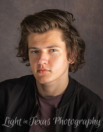 Ethan-4036