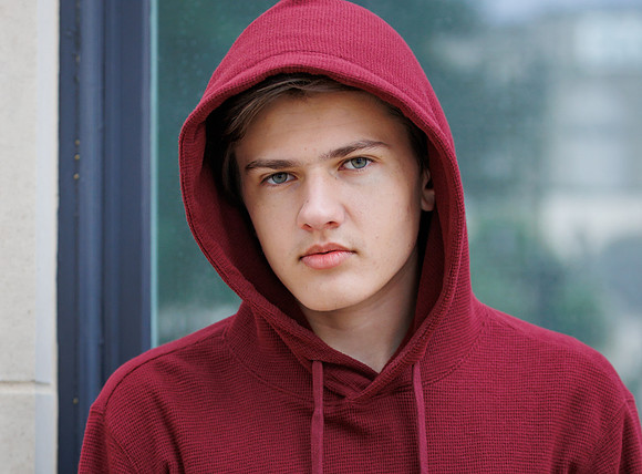 Ethan-3716