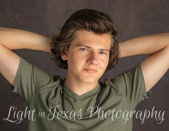 Ethan-4082
