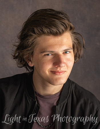 Ethan-4040