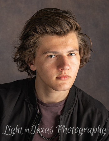 Ethan-4038